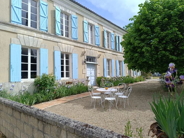 Image No.2-Maison de village de 5 chambres à vendre à Cressé