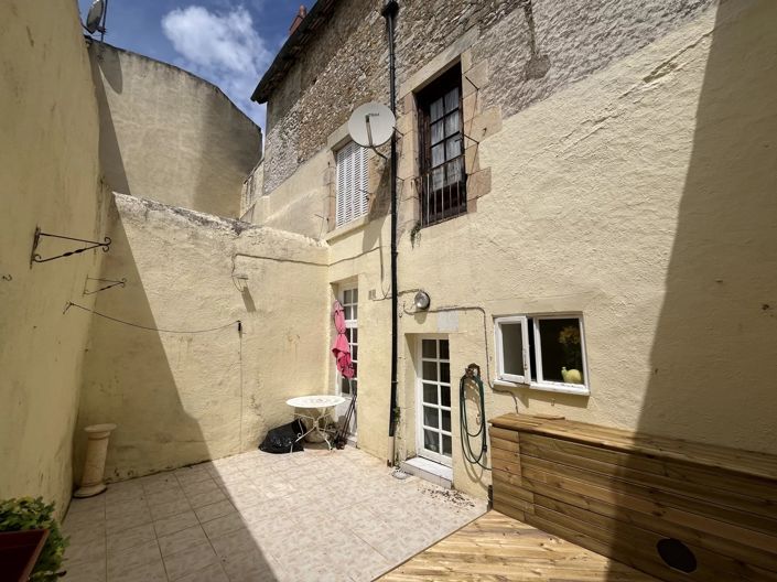 Image No.2-Maison de 6 chambres à vendre à Saint-Savin