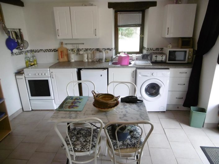 Image No.12-5 Bed House for sale