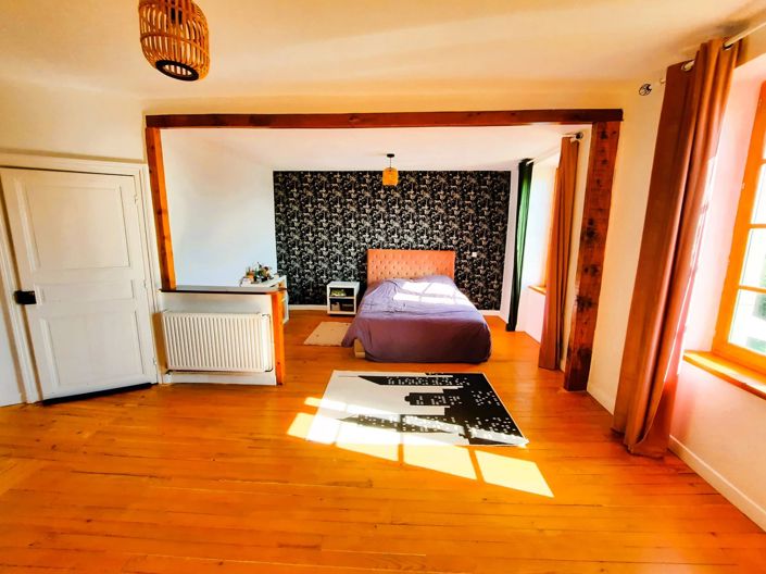 Image No.6-3 Bed House for sale