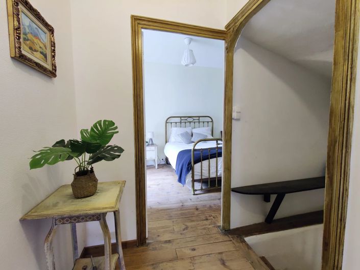 Image No.11-2 Bed House for sale