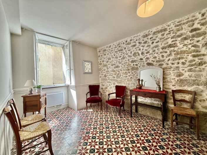 Image No.2-2 Bed House for sale