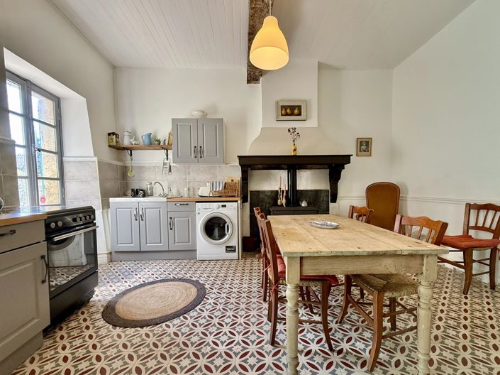 Image No.3-2 Bed House for sale