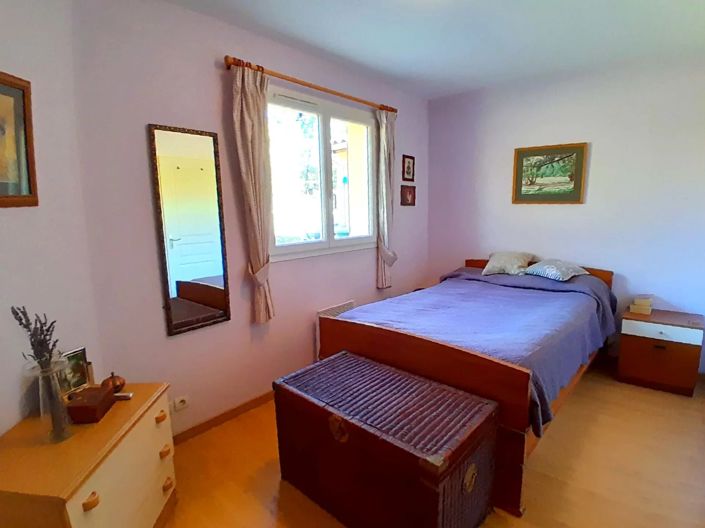 Image No.9-4 Bed House for sale