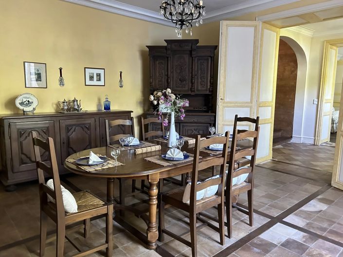 Image No.6-6 Bed Village House for sale