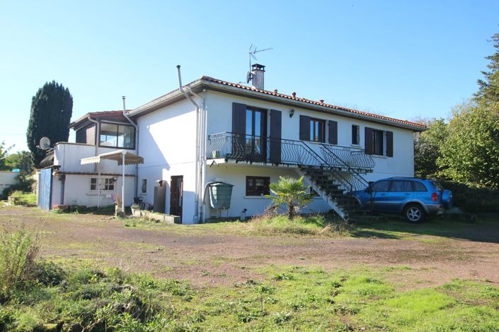 Image No.14-4 Bed House for sale