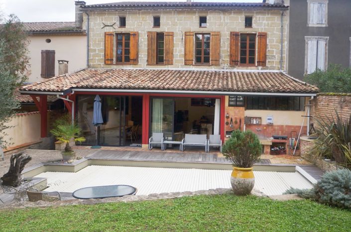 Image No.2-Maison de 6 chambres à vendre à Tonneins