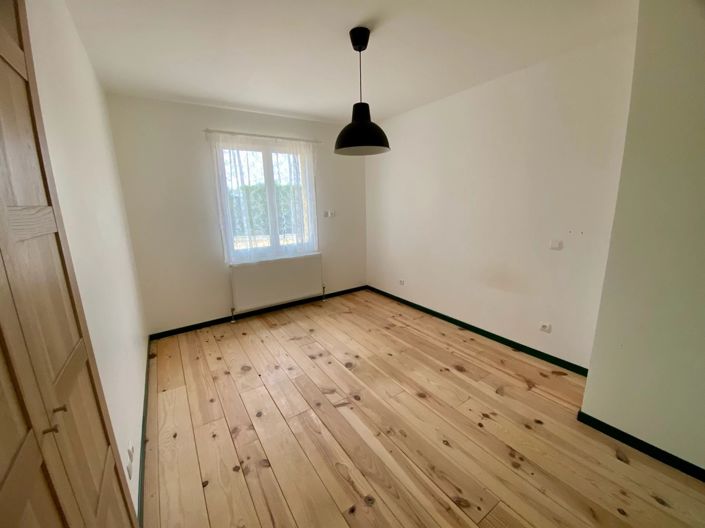 Image No.8-4 Bed House for sale