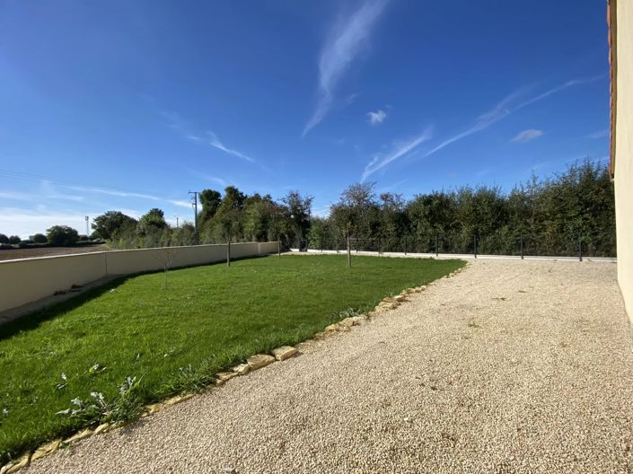 Image No.15-4 Bed House for sale