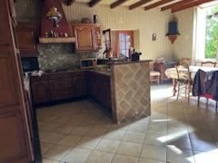 Image No.7-4 Bed House for sale