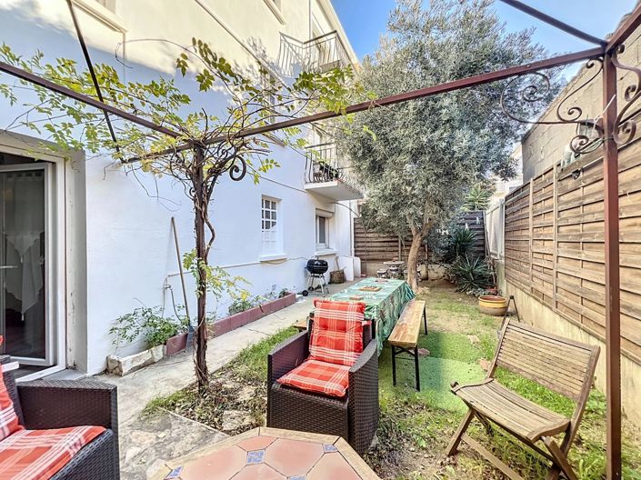 Image No.12-7 Bed House for sale
