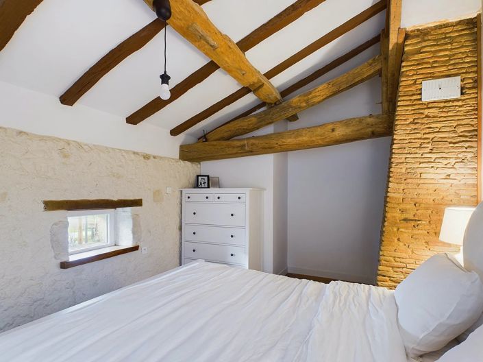Image No.12-4 Bed House for sale