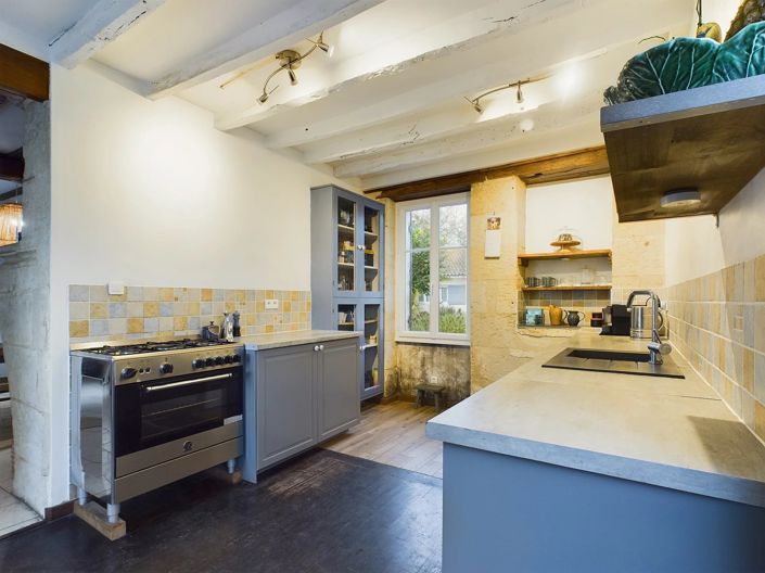 Image No.5-4 Bed House for sale