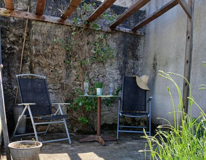 Image No.15-3 Bed House for sale