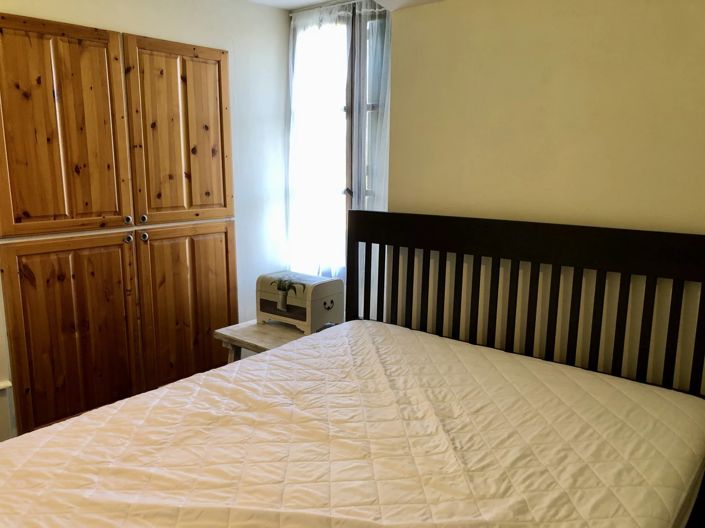 Image No.10-2 Bed House for sale