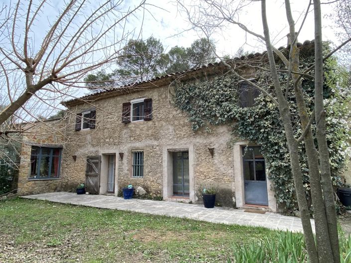 Image No.5-Maison de 7 chambres à vendre à Entrecasteaux
