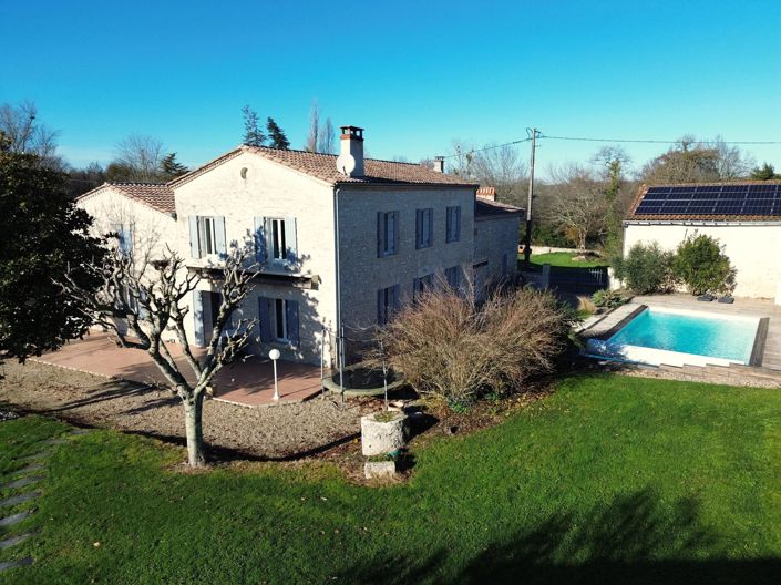 Image No.14-3 Bed House for sale
