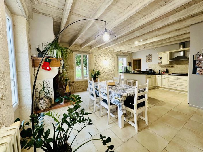 Image No.6-3 Bed House for sale