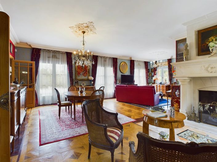 Image No.2-Maison de 6 chambres à vendre