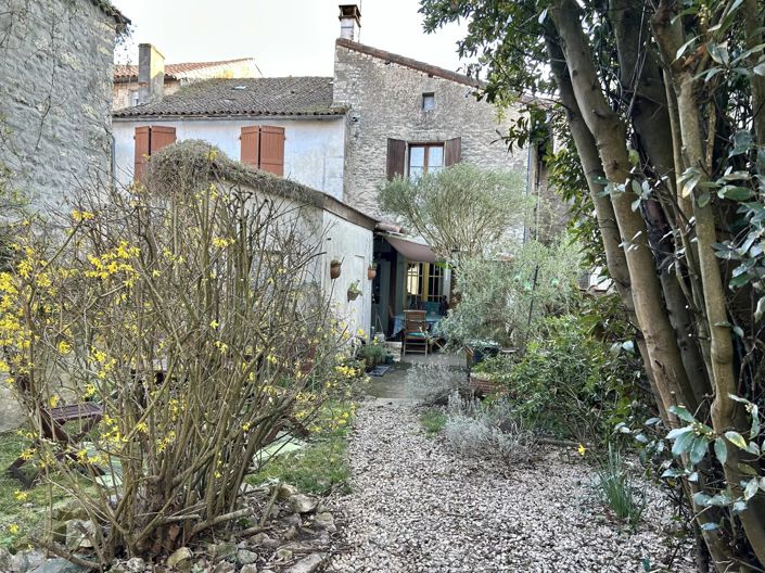 Image No.2-3 Bed House for sale