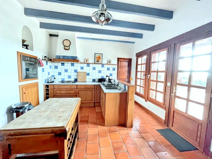 Image No.4-4 Bed House for sale
