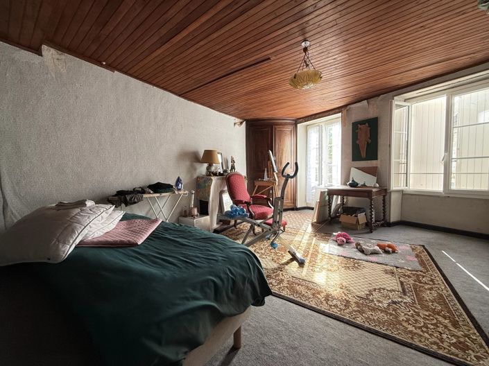 Image No.12-3 Bed House for sale