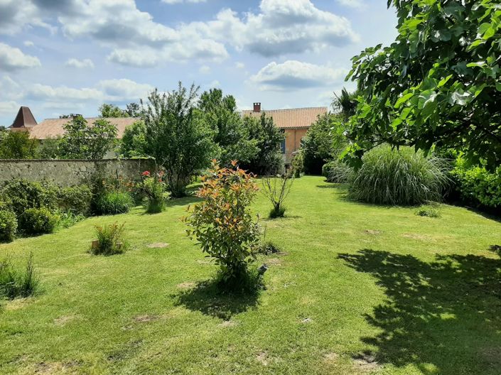 Image No.2-4 Bed Village House for sale