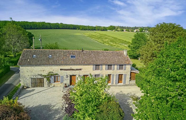 Image No.7-5 Bed House for sale