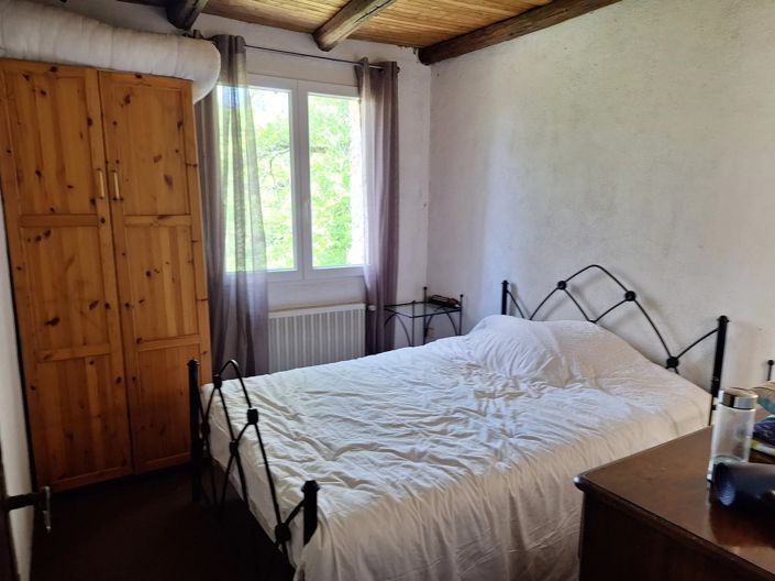 Image No.13-6 Bed House for sale