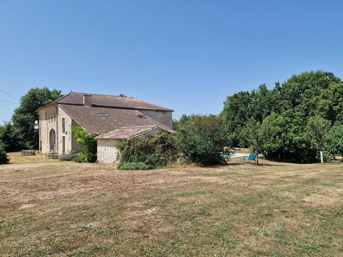Image No.15-2 Bed House for sale