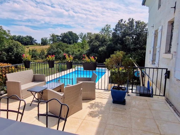 Image No.14-4 Bed House for sale