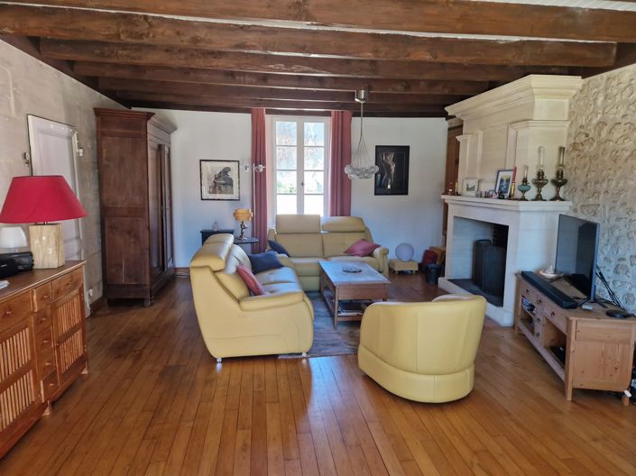 Image No.3-4 Bed House for sale