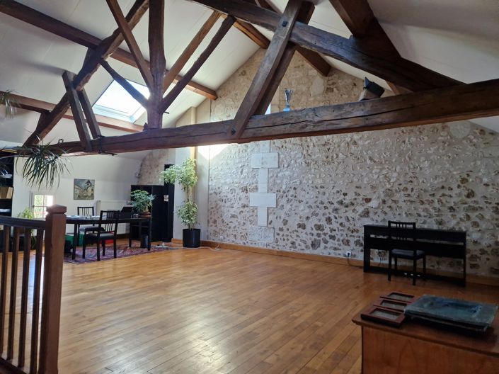 Image No.7-4 Bed House for sale