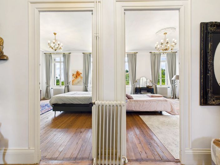 Image No.7-6 Bed House for sale