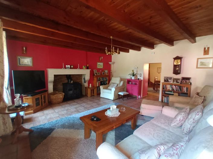 Image No.5-3 Bed Village House for sale