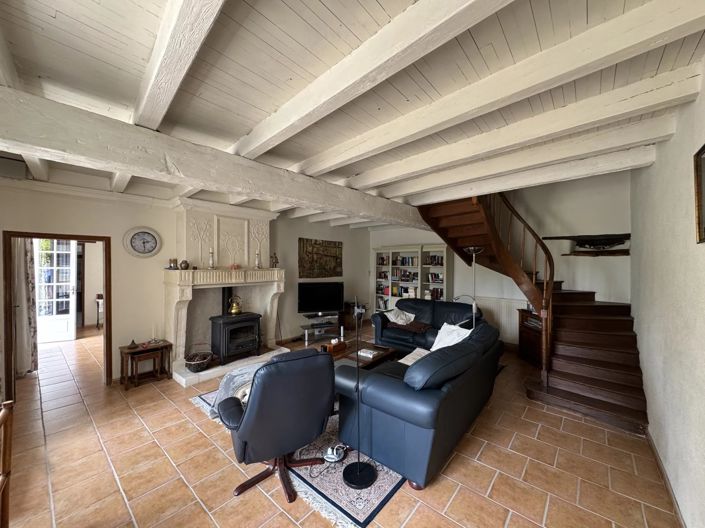 Image No.9-5 Bed Village House for sale