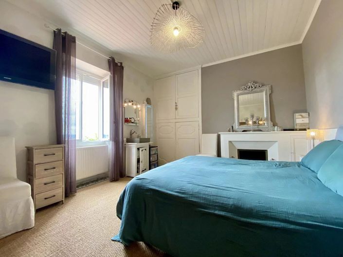 Image No.12-5 Bed Village House for sale