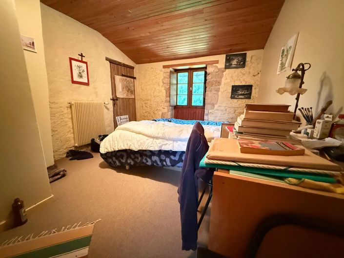 Image No.8-4 Bed Farmhouse for sale
