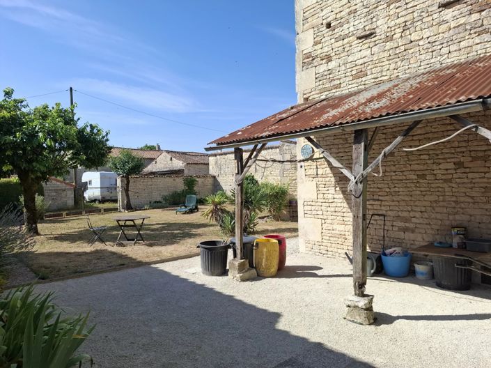 Image No.11-3 Bed Village House for sale