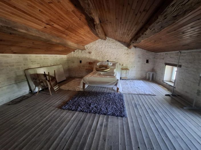 Image No.15-3 Bed Village House for sale