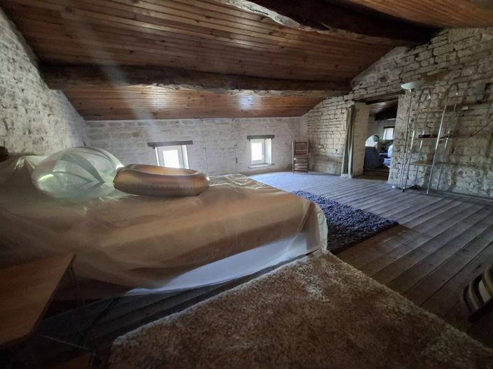 Image No.9-3 Bed Village House for sale