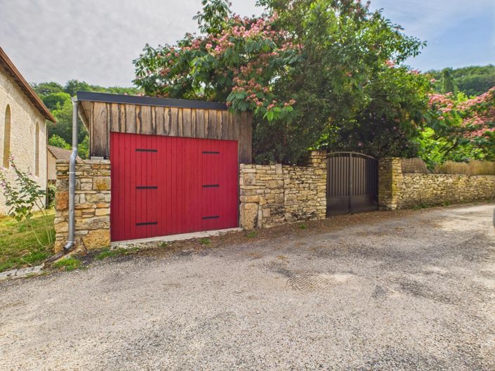 Image No.13-5 Bed Village House for sale