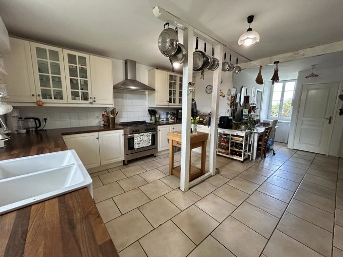 Image No.5-5 Bed Farmhouse for sale