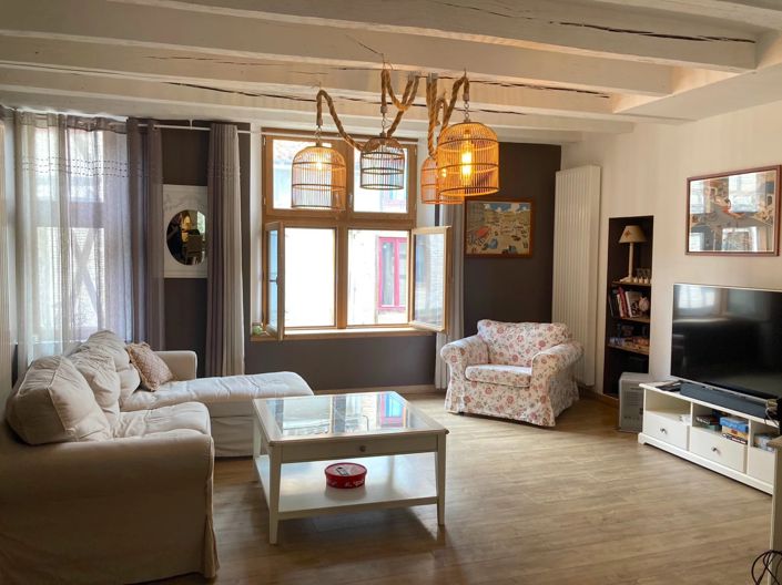 Image No.10-4 Bed House for sale
