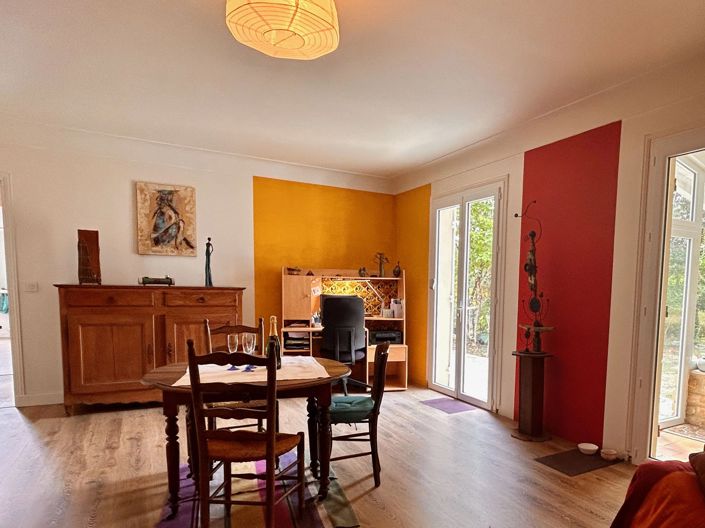 Image No.5-3 Bed House for sale