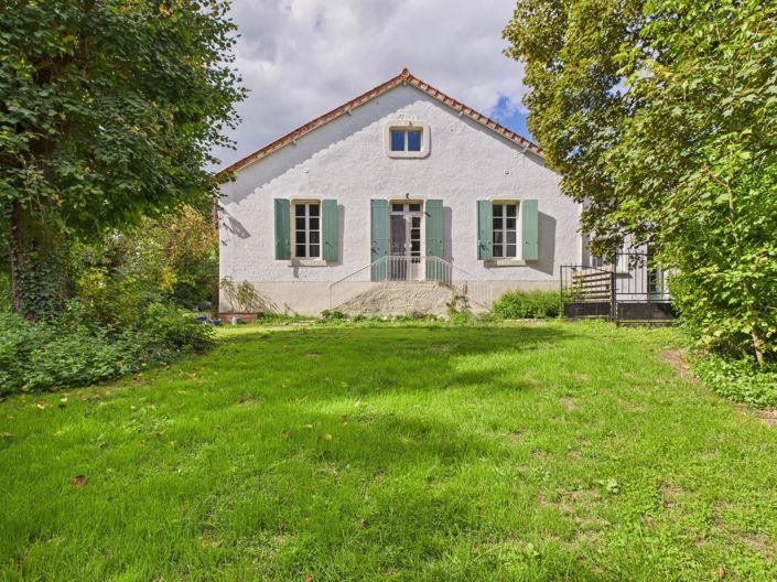Image No.5-4 Bed Village House for sale