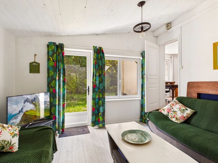 Image No.7-4 Bed Village House for sale