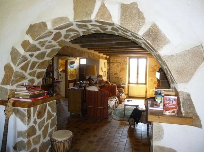 Image No.4-6 Bed House for sale