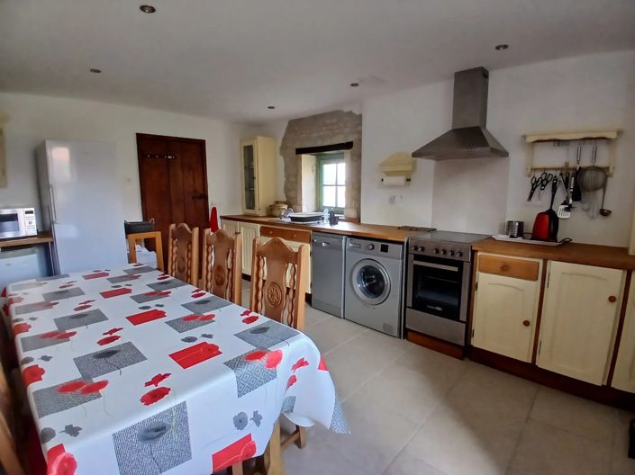Image No.11-4 Bed House for sale