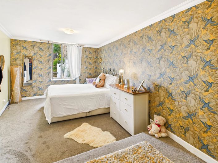 Image No.8-3 Bed House for sale